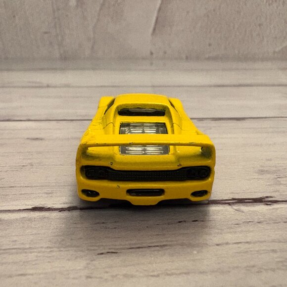 Hot Wheels 2000 Ferarri F50 Yellow Car 1999 Mattel (SKU: 291TO) - Picture 4 of 5